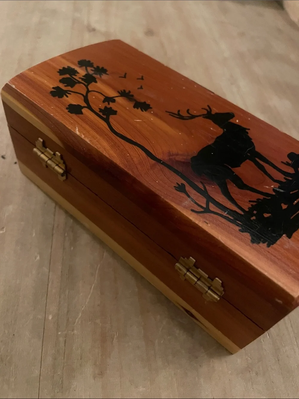 Vintage cedar trinket box Art with Deer Silhouette -Big Basin Stare park